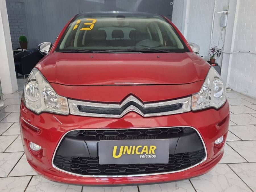 CITROËN - C3 - 2012/2013 - Vermelha - R$ 39.900,00