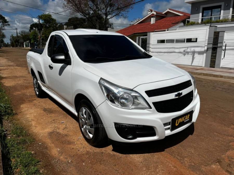 CHEVROLET - MONTANA - 2018/2019 - Branca - R$ 55.900,00