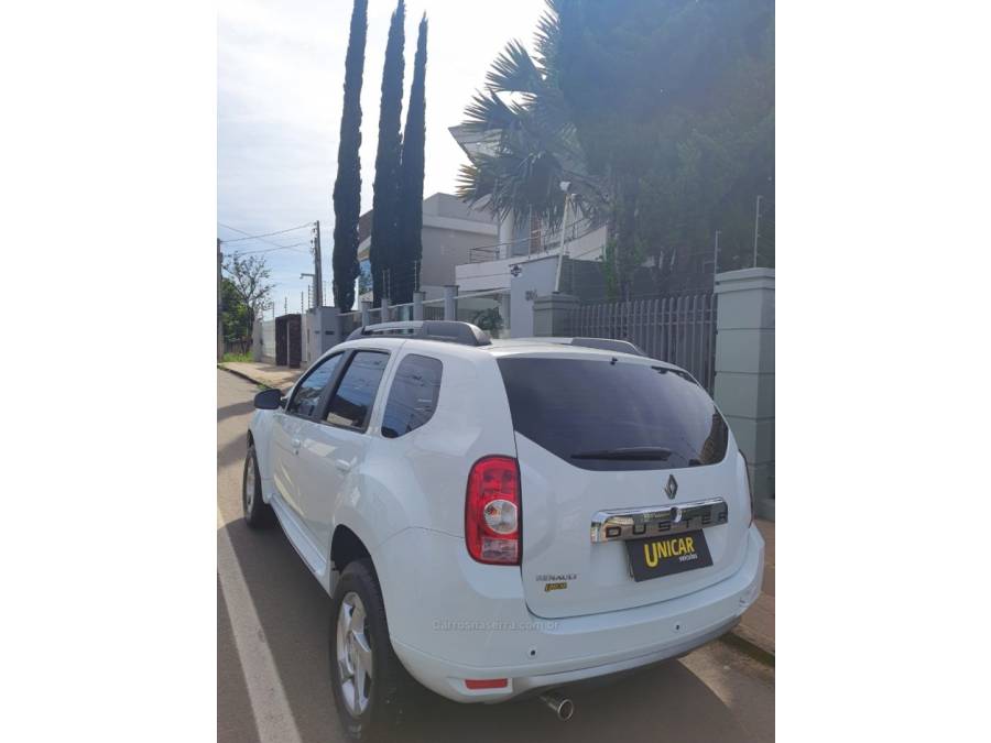 RENAULT - DUSTER - 2013/2014 - Branca - R$ 52.900,00