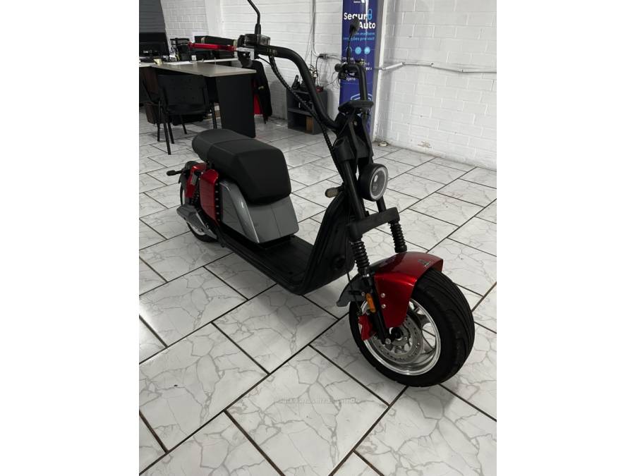 OUTRAS - SCOOTER ELÉTRICA - 2021/2021 - Vermelha - R$ 7.500,00