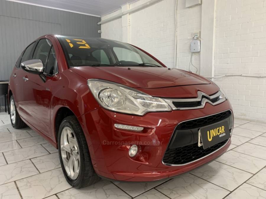 CITROËN - C3 - 2012/2013 - Vermelha - R$ 39.900,00