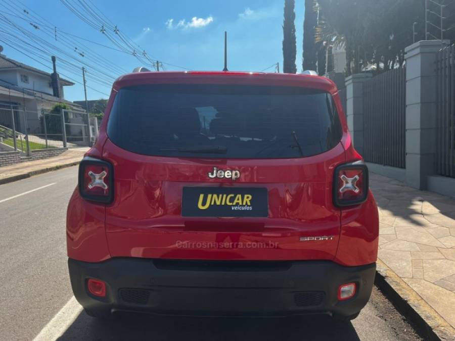 JEEP - RENEGADE - 2015/2016 - Vermelha - R$ 68.900,00