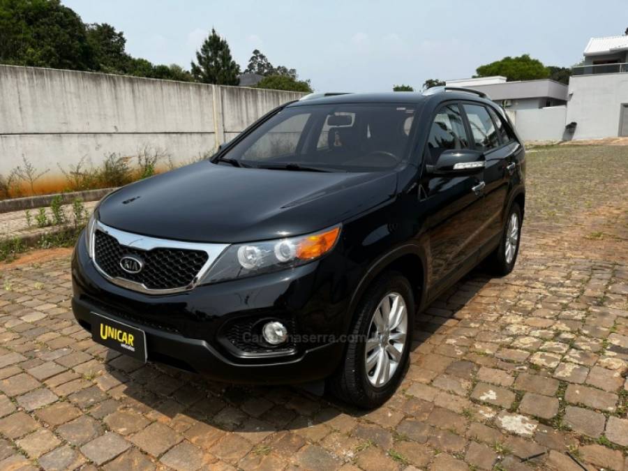 KIA MOTORS - SORENTO - 2012/2013 - Preta - R$ 62.900,00