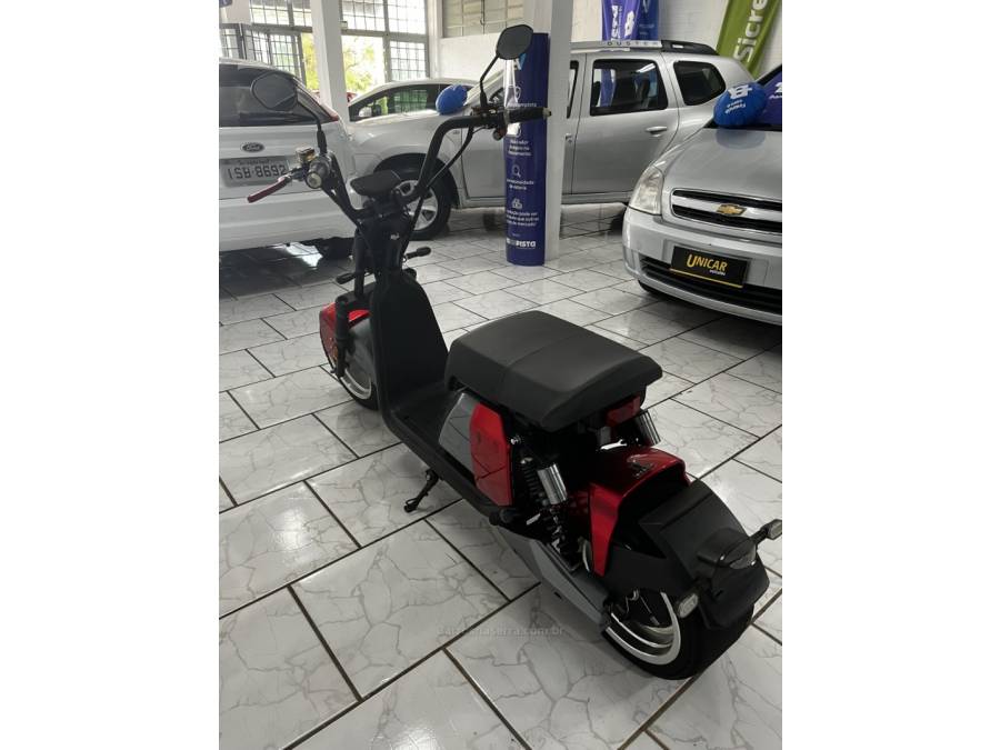 OUTRAS - SCOOTER ELÉTRICA - 2021/2021 - Vermelha - R$ 7.500,00